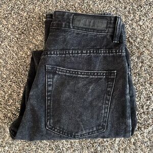 Women's mom Jean